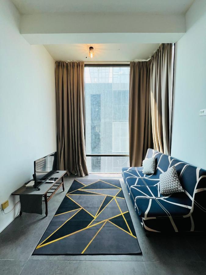 Furr Empire Damansara Studio Free Netflix Wifi Петалинг-Джая Экстерьер фото